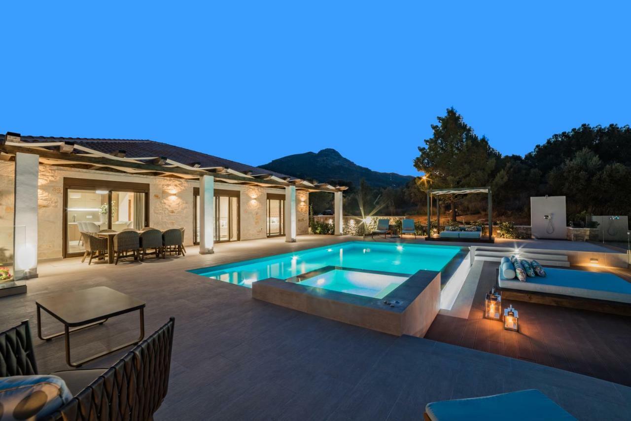 Porto Vasilikos Villas Xirokástellon Exteriör bild